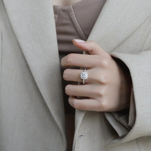 2 Carat VVs1 Moissanite Diamond Wedding Engagement Ring