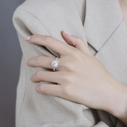 2 Carat VVs1 Moissanite Diamond Wedding Engagement Ring