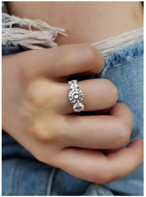 4 Carat Moissanite Engagement Anniversary Gift Round cut