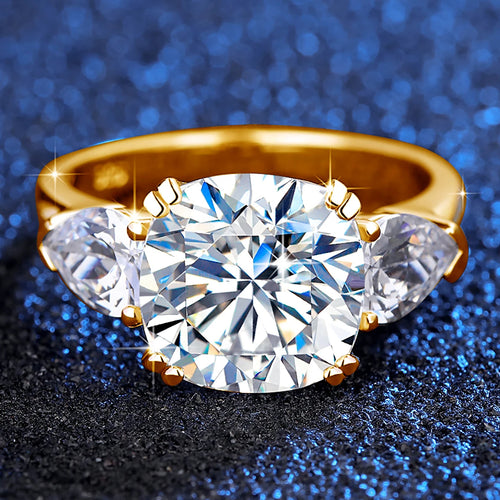 5ct Cushion Cut 3 Stone Moissanite Ring