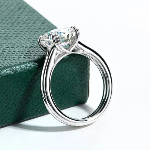 4.0ct Cushion Cut Moissanite Engagement Rings For Women