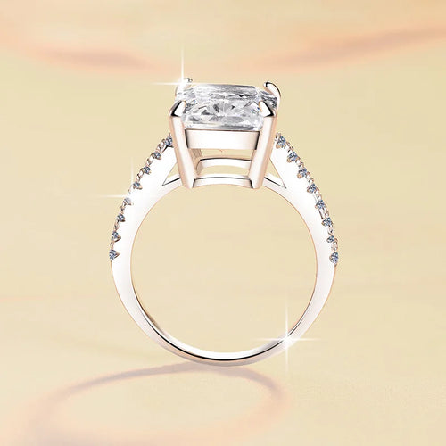 Emerald Cut PT950 Platinum 5CT Moissanite Ring Women's Luxury