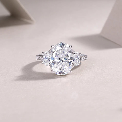 5 Carat Moissanite Ring – Oval Design, Sparkling Moissanite, Ideal for Engagements