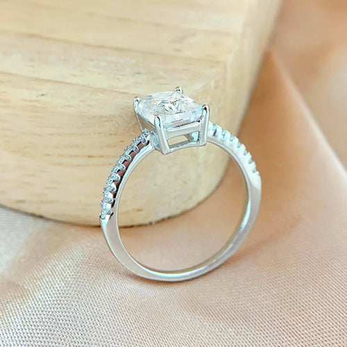 1-4CT Radiant Cut Moissanite Engagement Ring For Women