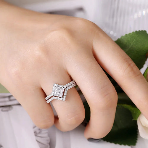 1CT Princess Cut Moissanite Engagement Ring
