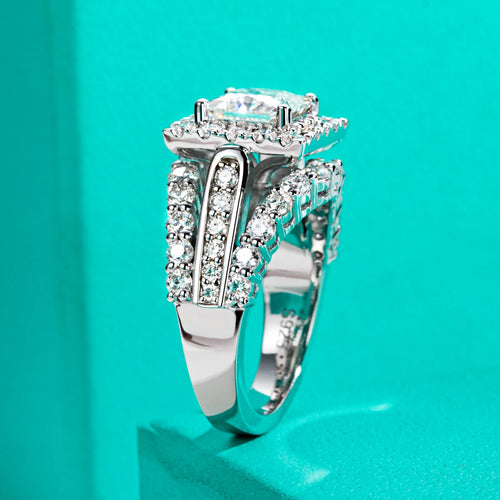 Princess Cut Moissanite Engagement Ring