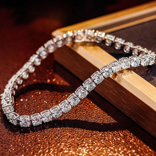 Provence Moissanite Bracelet for Women round