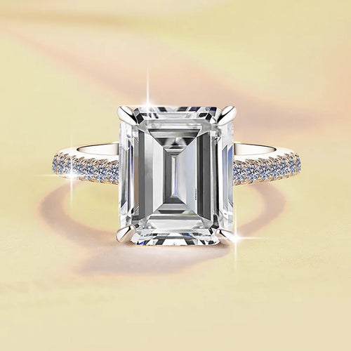 Emerald Cut PT950 Platinum 5CT Moissanite Ring Women's Luxury