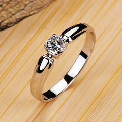 Huitan Single Round Cubic Zircon Rings for Women Engagement Wedding Band