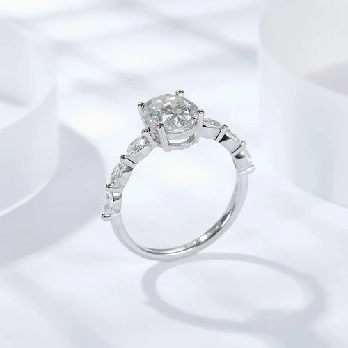 2ct Oval Cut Moissanite Engagement Rings for Women