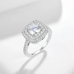 Cushion Cut 1.5ct Moissanite Engagement Ring