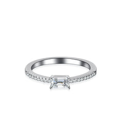 0.5CT D VVS1 Emerald Radiant Cut Moissanite Rings