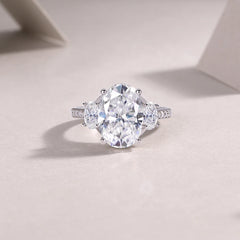 5 Carat Moissanite Ring – Oval Design, Sparkling Moissanite, Ideal for Engagements