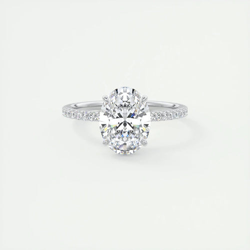 4 Prong Setting Oval Cut Simulated Diamond Ring for Women